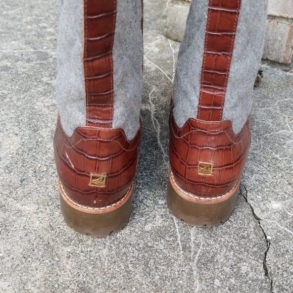 Sperry boots - Picture 5 of 6